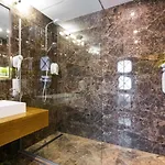 Hotel F&b 4*