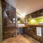F&b Hotel 4*