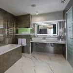 Hotel F&b 4*