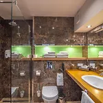 F&b 4* Bukovel