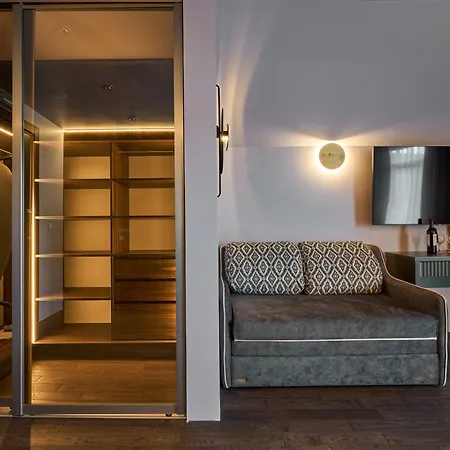Hotel F&b 4*