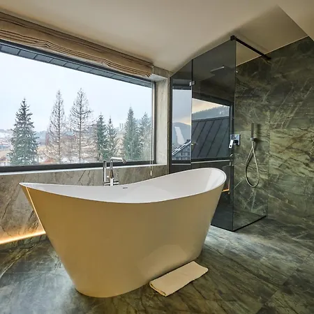 Hotel F&b
