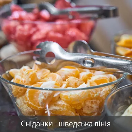 F&b 4* Μπούκοβελ