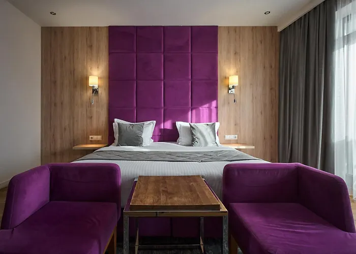 F&b Otel Bukovel