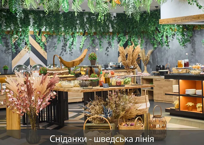 Hotel F&b 4*