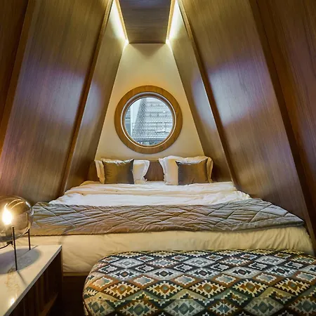 F&b Hotell